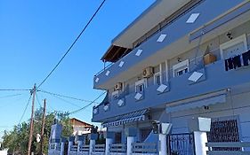 Seven Seas Apartments
